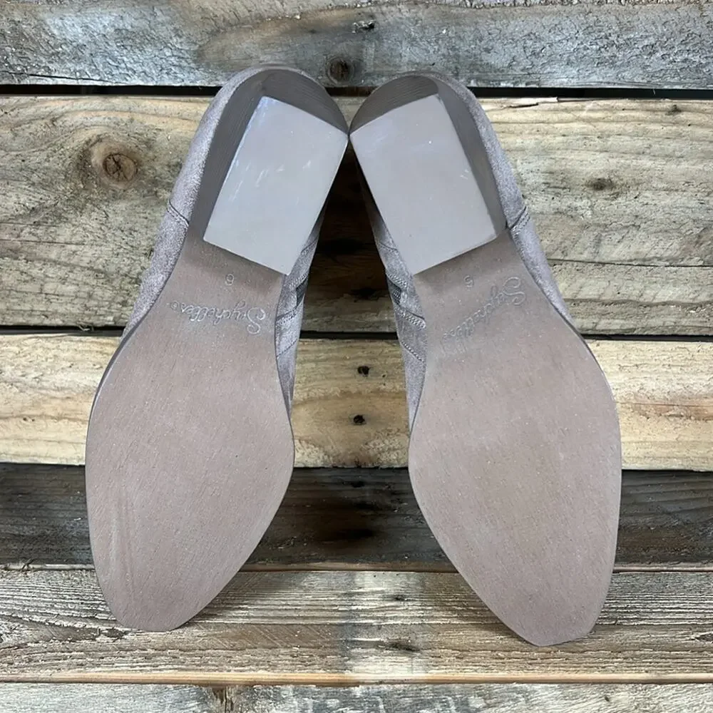 Seychelles Upside Western Bootie - Taupe Suede - 6 - New without box